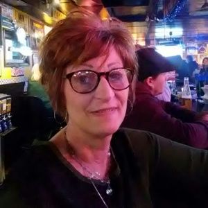 Meet your Posher, Rhonda